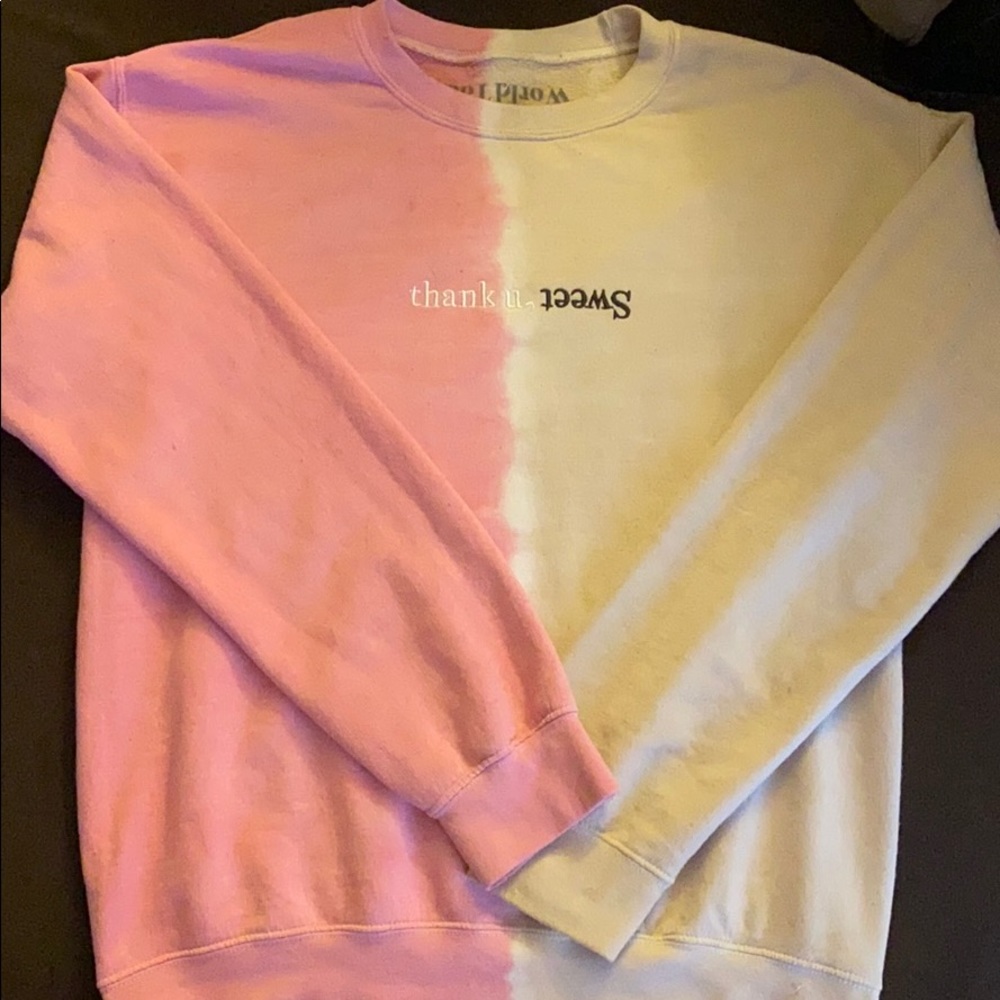 ariana grande sweetener world tour split crewneck